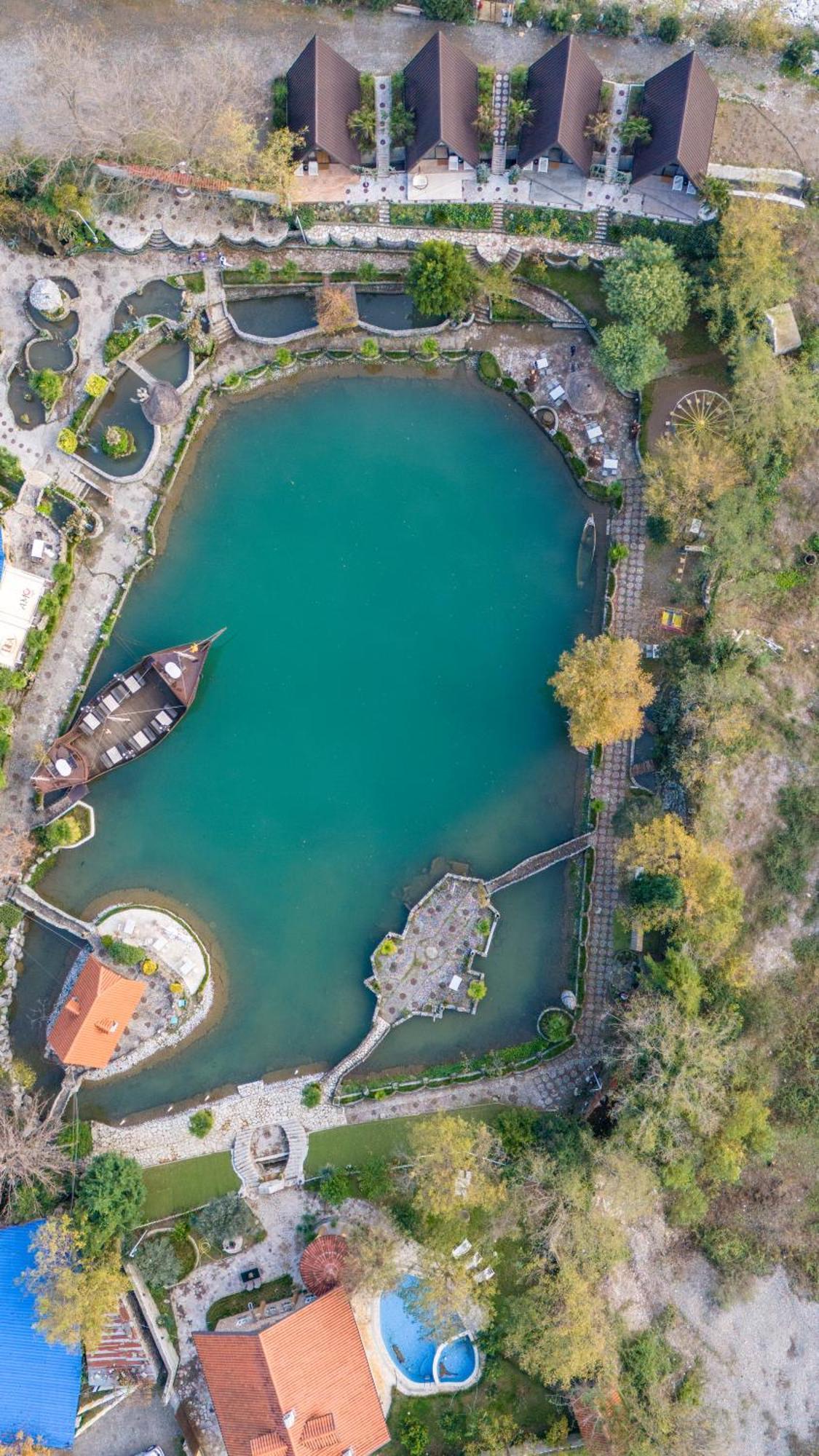 Kompleksi Turistik Dea Mjede Exterior photo